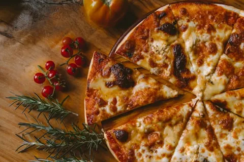Cheese pizza fresh from the oven